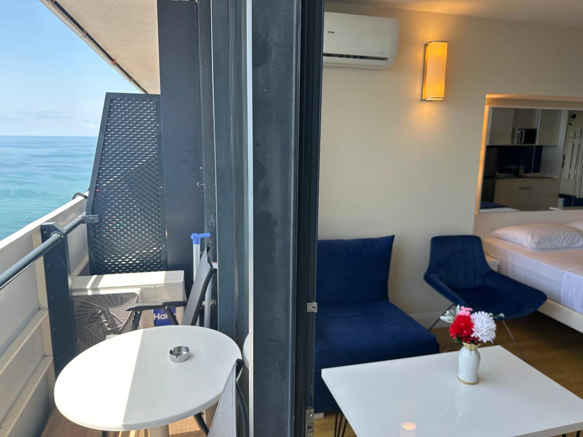 Orbi City Apartments Batumi Exterior photo